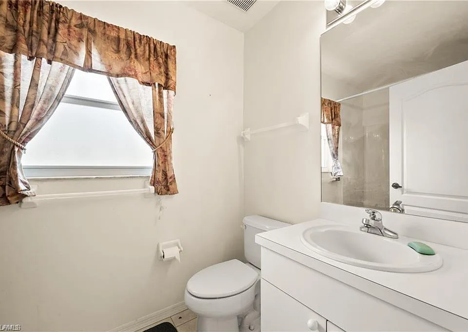 1346 Mainsail Dr Unit 1321, Naples, FL 34114